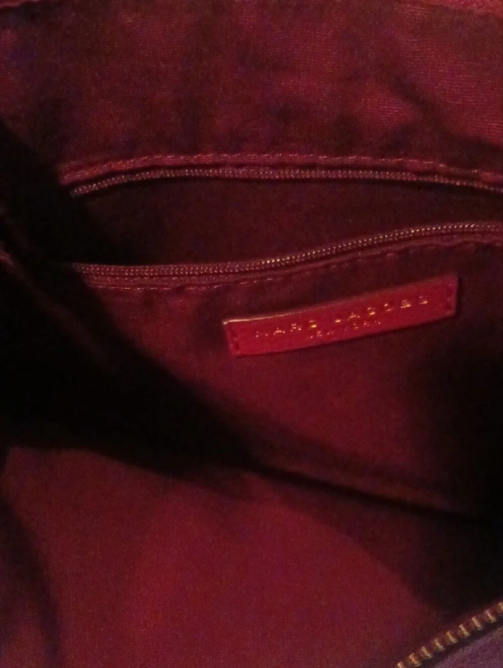 Marc Jacobs Pebbled Leather Hobo in Berry with Gold Hardware